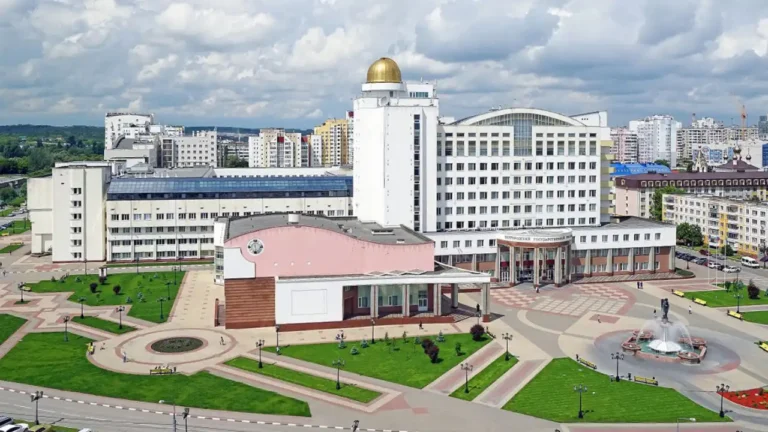 Tòa nhà chính Đại học Nghiên cứu Quốc gia Belgorod