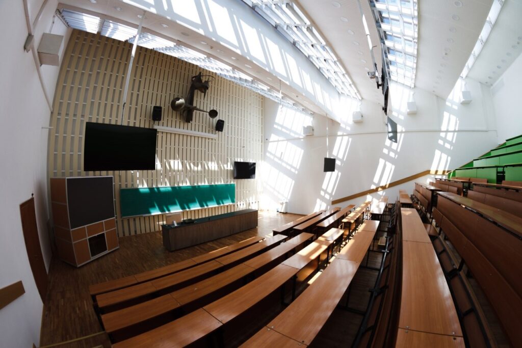 Giảng đường Đại học Nghiên cứu Kỹ thuật Điện tử Moscow “MIET”
