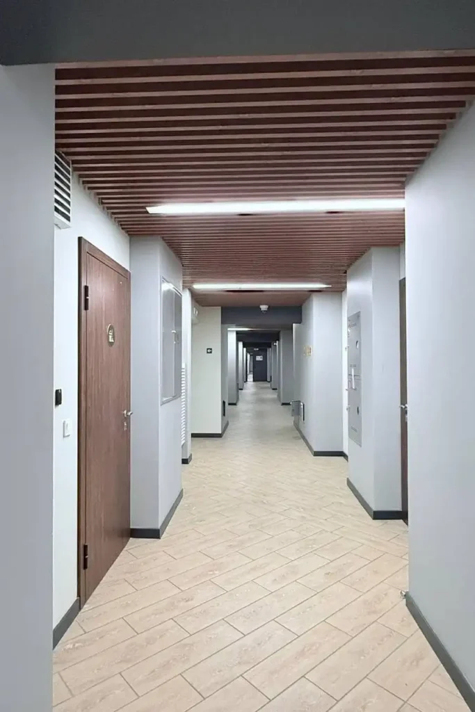 Hành lang Ký túc xá Đại học Liên bang Ural