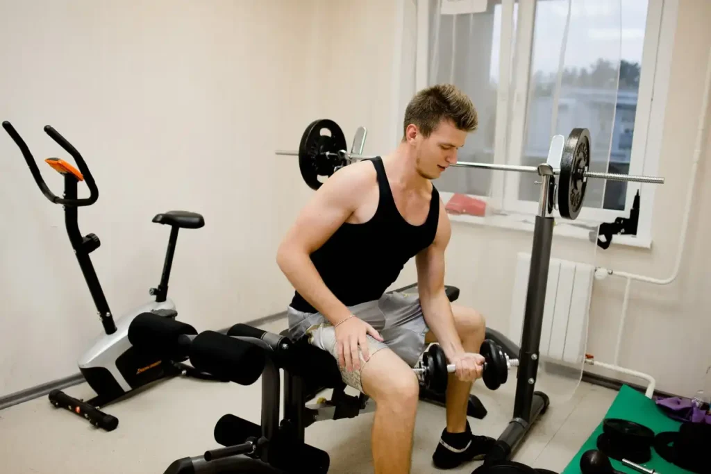 Phòng gym trong Ký túc xá của Đại học Quốc gia Novosibirsk