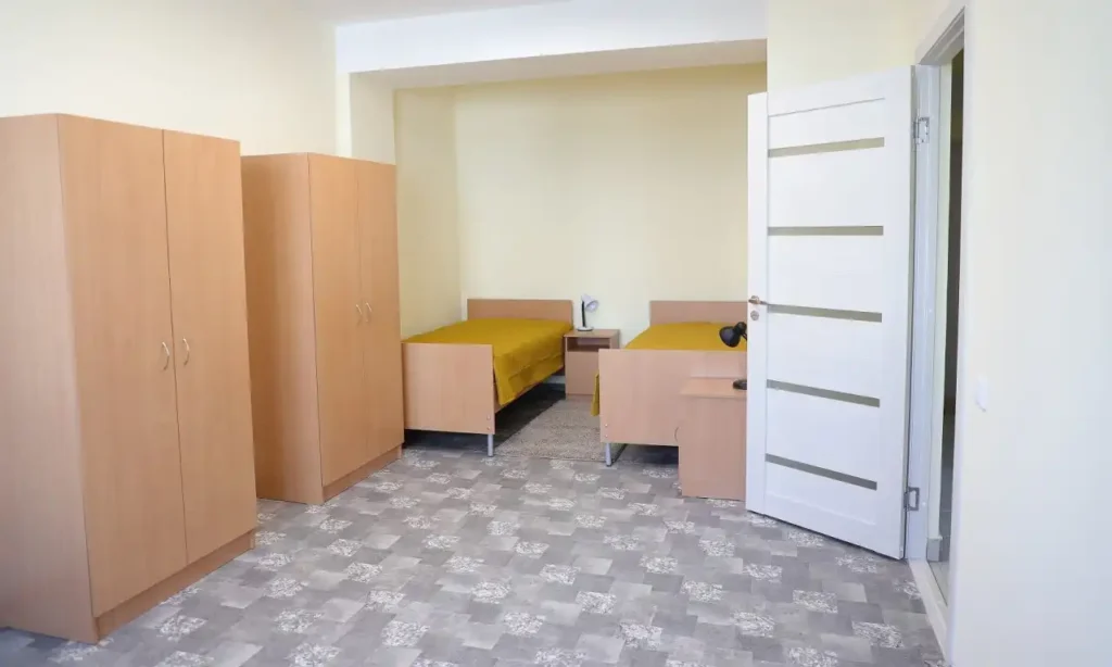 Phòng ngủ trong Ký túc xá Đại học Nghiên cứu Quốc gia Nizhny Novgorod mang tên Lobachevsky